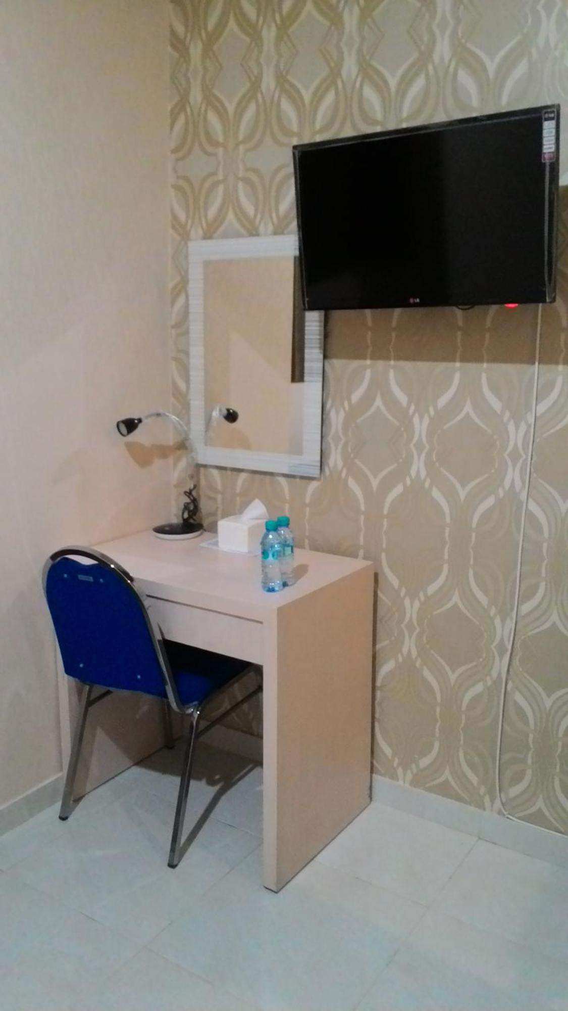 סוראבאיה Swk 95 Hotel מראה חיצוני תמונה