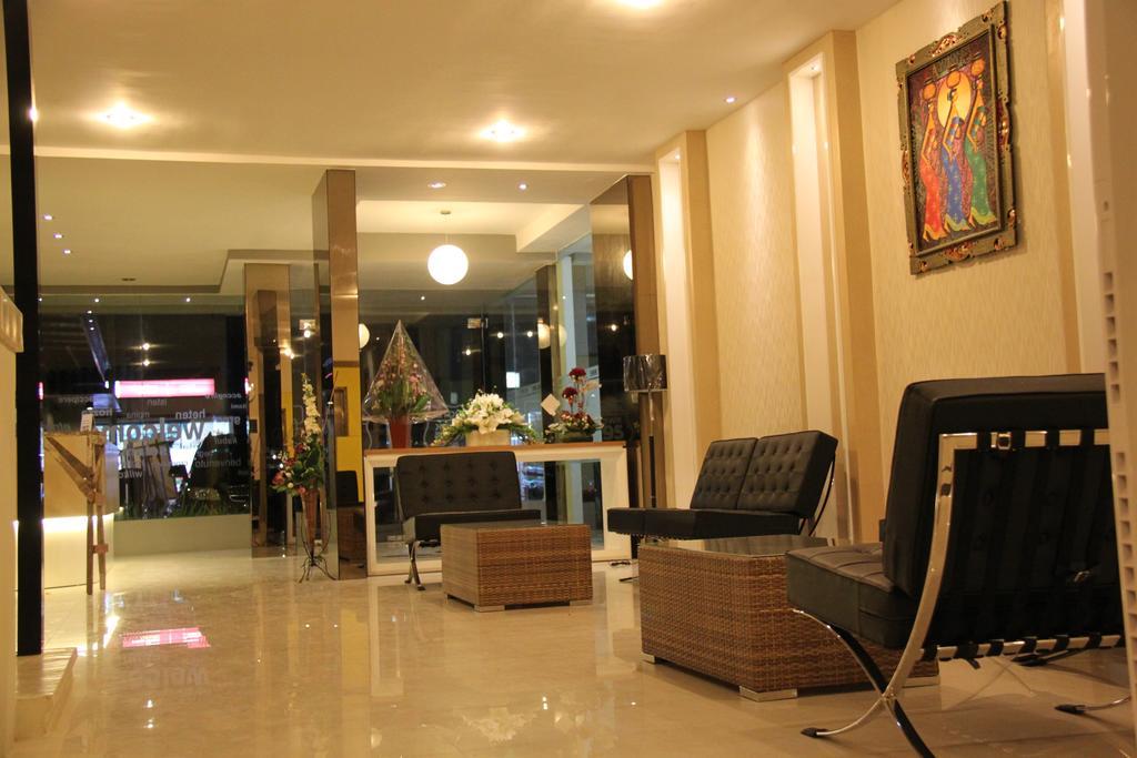 סוראבאיה Swk 95 Hotel מראה חיצוני תמונה