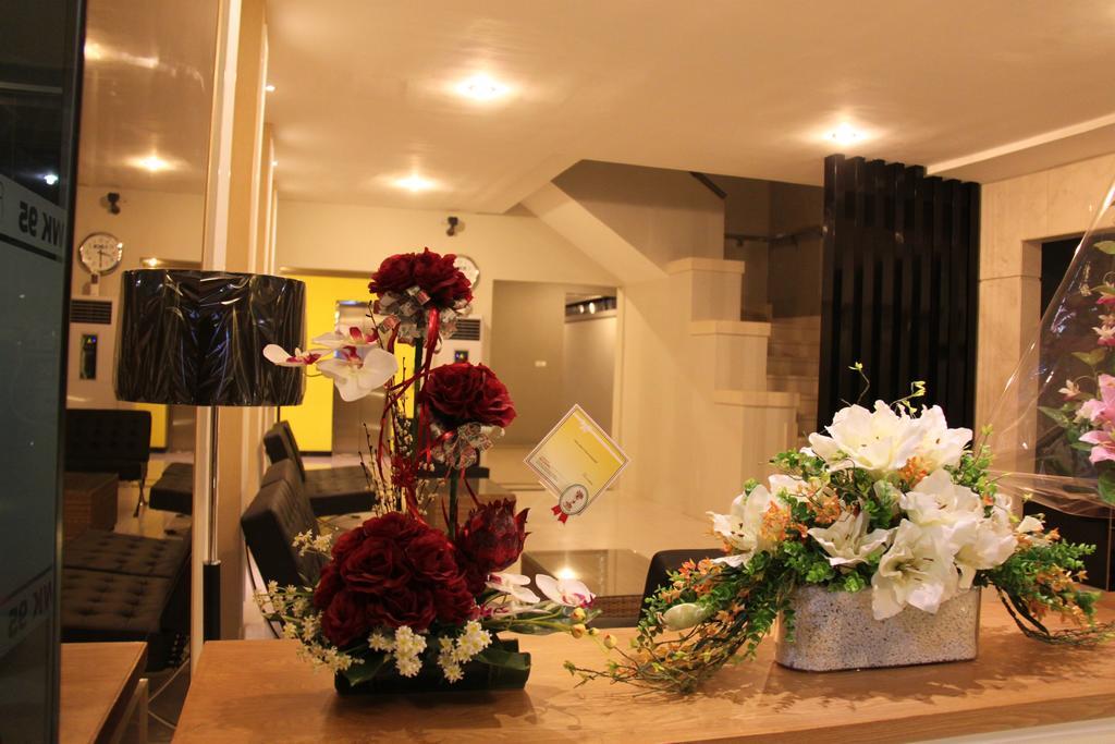 סוראבאיה Swk 95 Hotel מראה חיצוני תמונה
